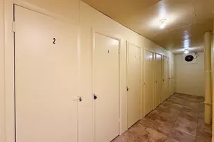 4550 Cove Cir, Saint Petersburg, FL 33708 - Photo 23