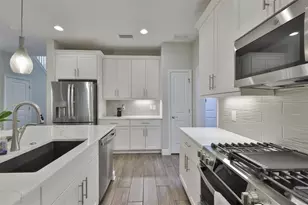 2262 Spring Lake Ct, Clearwater, FL 33763 - Photo 15