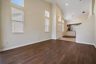 26940 Juniper Bay Dr, Wesley Chapel, FL 33544 - Photo 3