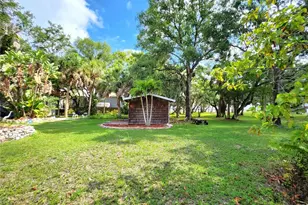 102 17th St NE, Bradenton, FL 34208 - Photo 57