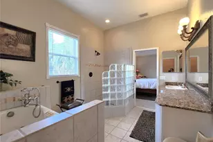 102 17th St NE, Bradenton, FL 34208 - Photo 33