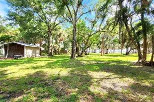 102 17th St NE, Bradenton, FL 34208 - Photo 7