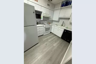 3301 W New Orleans Avenue, Tampa, FL 33614 - Photo 3