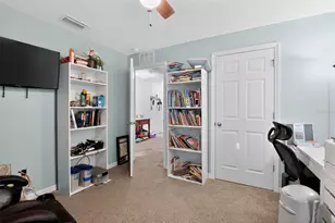 1124 NE 36th St, Cape Coral, FL 33909 - Photo 21