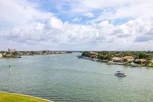 9425 Blind Pass Rd, Saint Pete Beach, FL 33706 - Photo 27