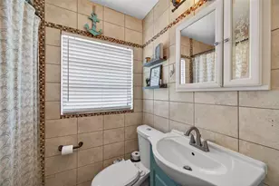 2813 Auburn Ave W, Tampa, FL 33614 - Photo 21
