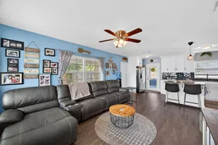 2813 Auburn Ave W, Tampa, FL 33614 - Photo 7