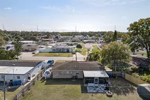 2813 Auburn Ave W, Tampa, FL 33614 - Photo 47