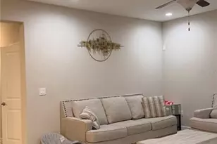 9909 Victory Gallop Loop, Ruskin, FL 33573 - Photo 7