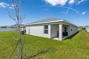 35478 Bellington Blvd, Zephyrhills, FL 33541 - Photo 17