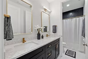 481 33rd Ave N, Saint Petersburg, FL 33704 - Photo 11