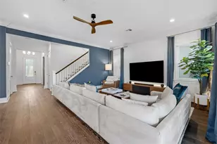 481 33rd Ave N, Saint Petersburg, FL 33704 - Photo 3