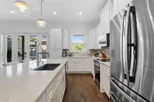 481 33rd Ave N, Saint Petersburg, FL 33704 - Photo 31