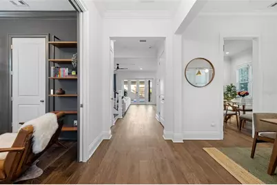 481 33rd Avenue N, Saint Petersburg, FL 33704 - Photo 17