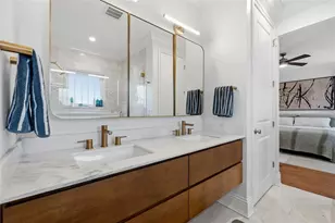 481 33rd Ave N, Saint Petersburg, FL 33704 - Photo 9