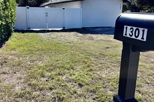 1301 Woodbine St, Clearwater, FL 33755 - Photo 37