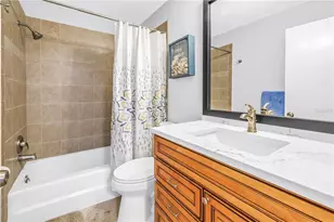 1120 N Shore Dr NE, Saint Petersburg, FL 33701 - Photo 23