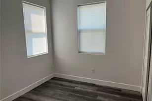 2104 E Columbus Dr, Tampa, FL 33605 - Photo 9