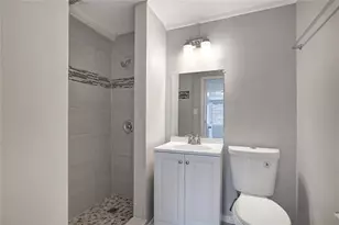 8720 N Dexter Ave, Tampa, FL 33604 - Photo 17