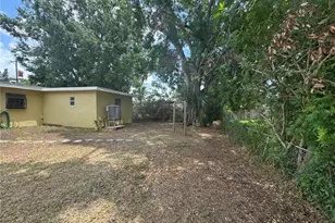 438 Country Club Dr, Oldsmar, FL 34677 - Photo 23