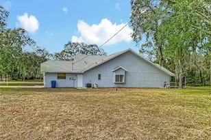 13153 Coronado Dr, Spring Hill, FL 34609 - Photo 31