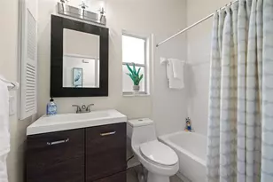 878 Franklin Square Circle, Palm Harbor, FL 34683 - Photo 13