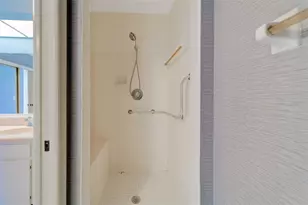 8701 40th Ln N, Pinellas Park, FL 33782 - Photo 33