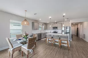 8312 Reefbay Cv, Parrish, FL 34219 - Photo 7