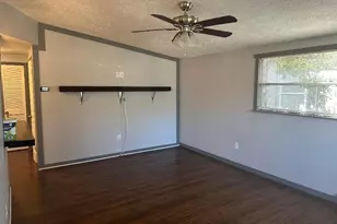 4048 Pecos Dr, New Port Richey, FL 34653 - Photo 5