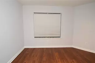 11901 4th Street N, Saint Petersburg, FL 33716 - Photo 19