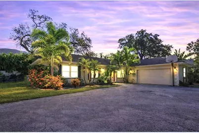 810 S West Shore Boulevard, Tampa, FL 33609 - Photo 1