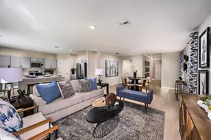 36704 Sagemoor Dr, Zephyrhills, FL 33541 - Photo 3