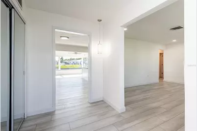 1466 51st Avenue NE, Saint Petersburg, FL 33703 - Photo 19