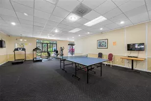3295 Fox Chase Circle N, Palm Harbor, FL 34683 - Photo 39