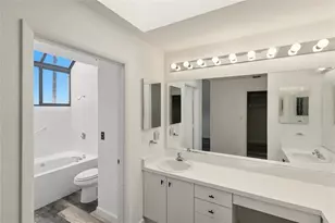 1920 Harbourside Dr, Longboat Key, FL 34228 - Photo 23