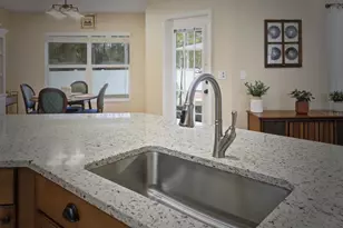 1021 W Champlain Ln, Citrus Springs, FL 34434 - Photo 15