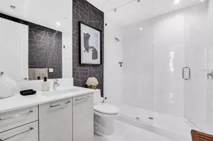 100 1st Ave N, Saint Petersburg, FL 33701 - Photo 29