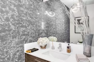 100 1st Ave N, Saint Petersburg, FL 33701 - Photo 41