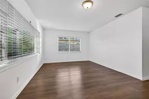210 N Glen Ave, Tampa, FL 33609 - Photo 13