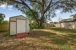 8448 Valmora St, Spring Hill, FL 34608 - Photo 31