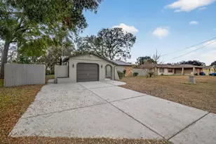8448 Valmora St, Spring Hill, FL 34608 - Photo 3
