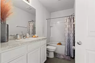 32946 Kaloko Rd, Wesley Chapel, FL 33543 - Photo 19