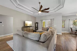 8104 Nightingale Rd, Weeki Wachee, FL 34613 - Photo 11