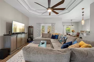 8104 Nightingale Rd, Weeki Wachee, FL 34613 - Photo 11