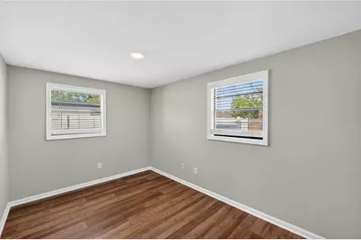 2304 E 111th Avenue, Tampa, FL 33612 - Photo 15