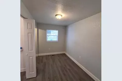 4700 10th Avenue S #2, Saint Petersburg, FL 33711 - Photo 3