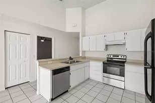 37214 Grassy Hill Ln, Dade City, FL 33525 - Photo 7