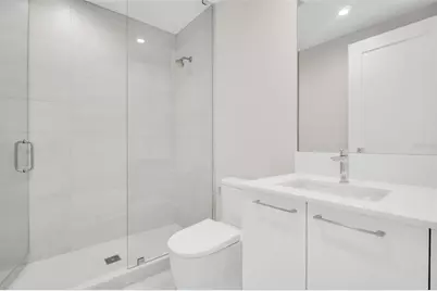 275 1st Avenue S #1104, Saint Petersburg, FL 33701 - Photo 33