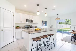 5510 Oxford Gray Rd, Wesley Chapel, FL 33545 - Photo 9