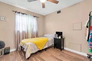 8800 Blind Pass Rd, Saint Pete Beach, FL 33706 - Photo 17